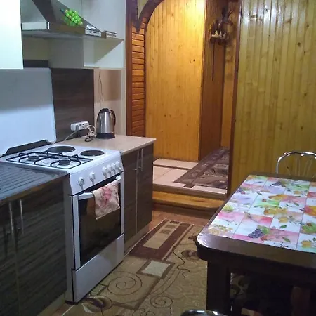 у яни 2 Apartment