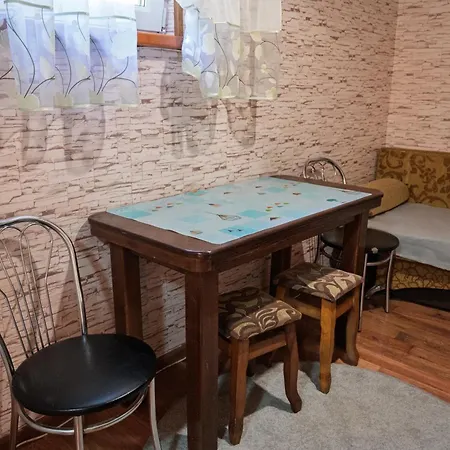 у яни Apartment *